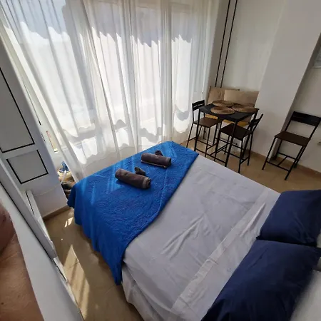 Tina De Steram Flatstorremolinos * טורמולינוס